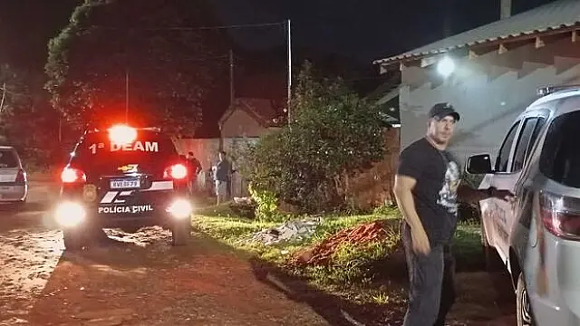 Irmão apedreja mulher até a morte e corta pescoço com serrote na Capital