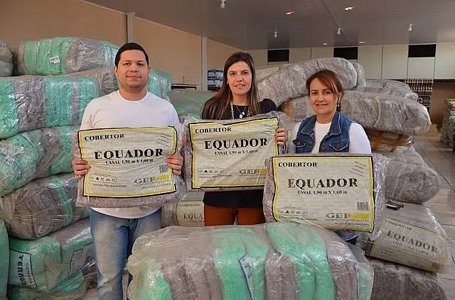 População carente de Aquidauana recebe milhares de cobertores doados hoje