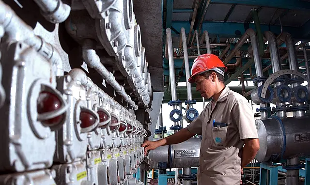 Produção da indústria brasileira recua 0,6%