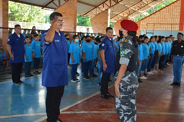 Corumbá quer parcerias para manter estrutura funcional da Escola Cívico-Militar