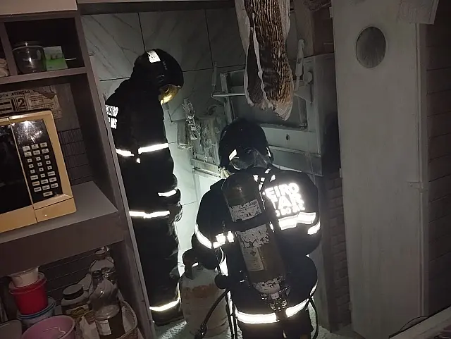 Incêndio em estabelecimento comercial é registrado em Corumbá