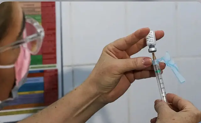 Seis capitais deram início à vacinação contra a dengue em crianças