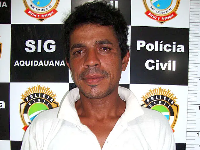 Homem com mandado de prisão em aberto é detido no Bairro Alto