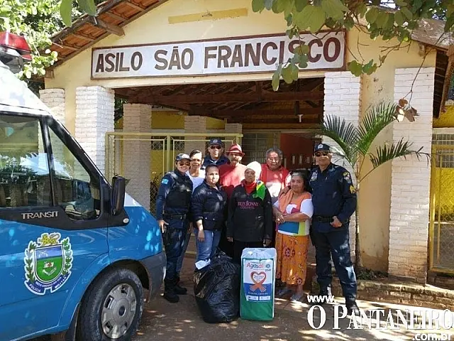 PM de Aquidauana entrega agasalhos arrecadados em campanha solidária