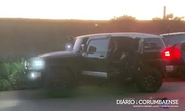 Boliviano tem corpo abandonado dentro de carro após ser executado em Corumbá