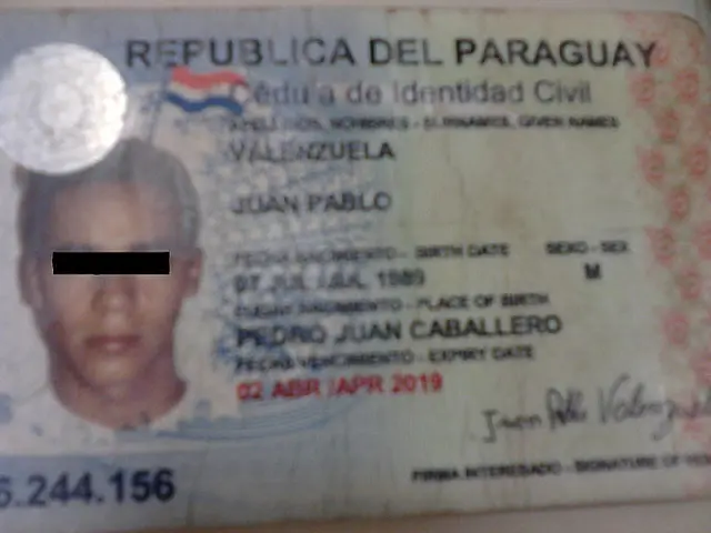 Foragido é preso ao visitar esposa na maternidade