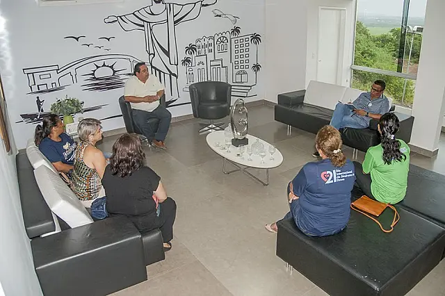 Prefeito recebe Instituto de Pessoas com Síndrome de Down do Pantanal