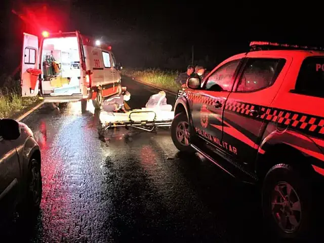 Homem mata avó e se joga em frente de carreta em Batayporã
