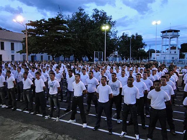 9º BE Cmb realiza formatura de incorporação dos novos recrutas