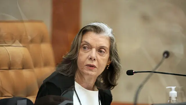 STF declara inconstitucionalidade advocacia em causa própria para policiais e militares