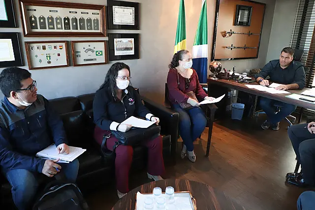 Microempresários procuram deputado estadual e pedem ajuda em momento de crise