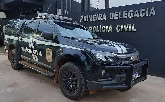 Dono de residência apanha após pessoas invadirem local e usarem piscina