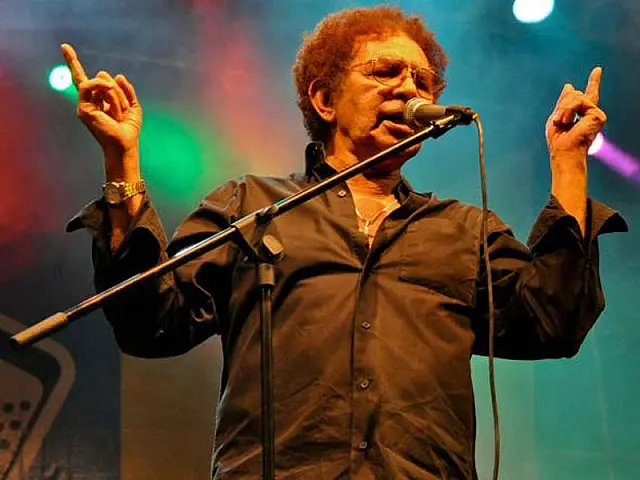 Reginaldo Rossi morre aos 69 anos de câncer no pulmão