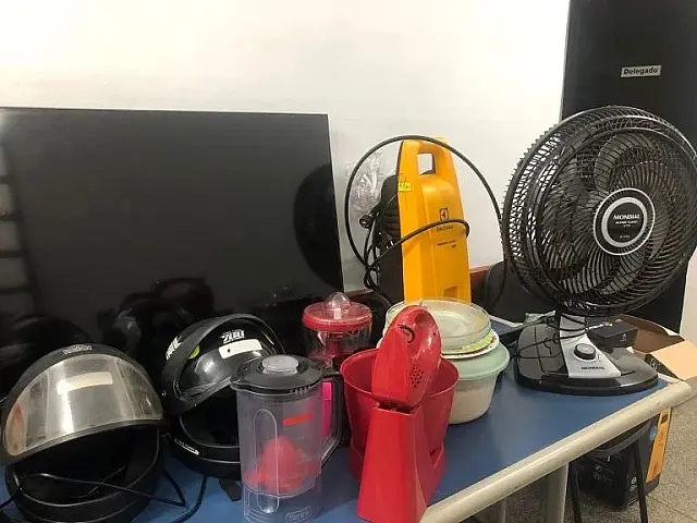 Polícia prende homem que furtou casa e recupera objetos