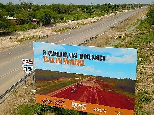 Paraguai inaugura 40 km de rodovia porta de entrada da Rota Bioceânica