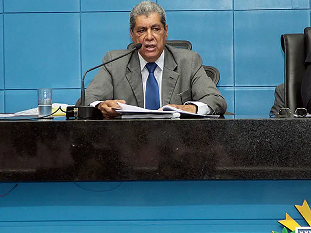Conclusão das obras do programa MS Forte 2 será prioridade em 2014, diz governador