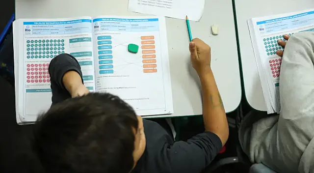 Vagas na área de educação fazem o desemprego ser o menor já registrado