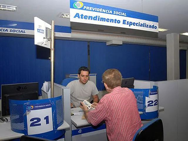 INSS começa hoje a pagar 2ª parcela do 13º salário