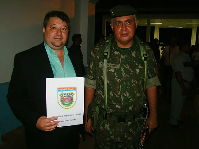 Vereador Clézio Fialho é amigo do 9º BE Cmb