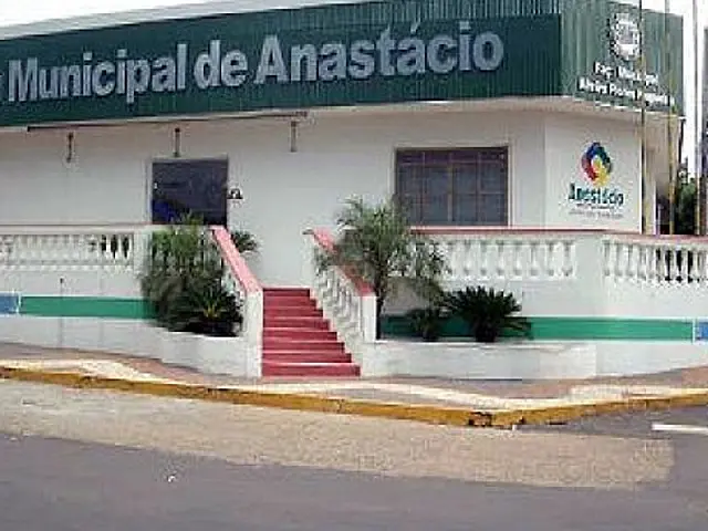 Prefeito de Anastácio exonera Marilene e nomeia Wander como novo chefe de gabinete