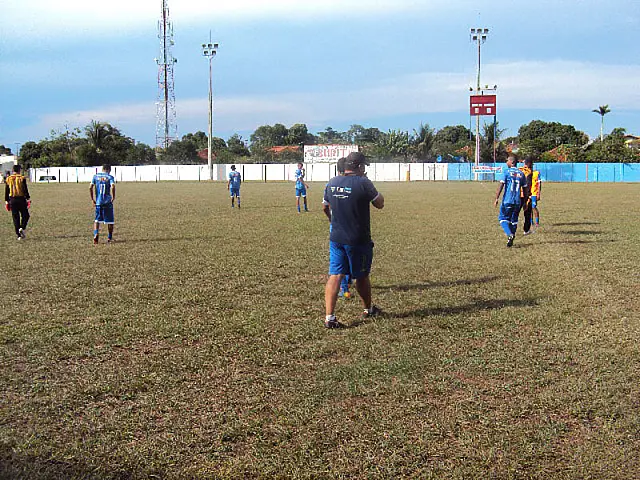 Duelo pelo G-4: Azulão e Maracaju se enfrentam hoje no Estádio Municipal