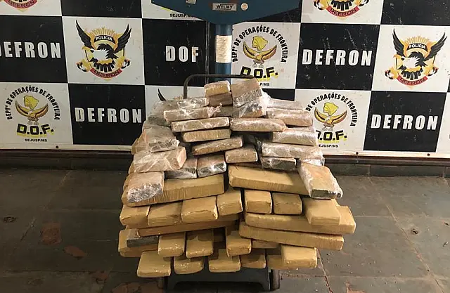 Veículo com mais de 100 kg de droga é apreendido pelo DOF
