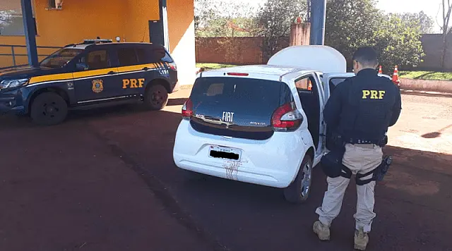 PRF recupera veículo e apreende maconha, LSD e Ecstasy