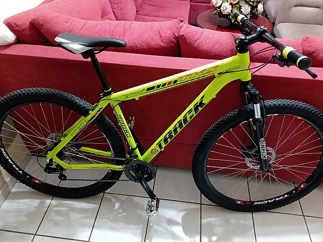 Moradora tem bicicleta furtada dentro de casa no Centro de Anastácio