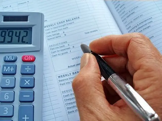 Empresas têm até o dia 29 para informar rendimentos aos trabalhadores