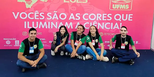 Estudantes do Cejar apresentam pesquisa científica na FETEC-MS