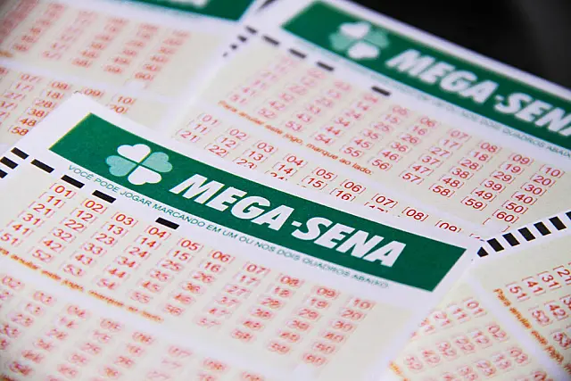 Mega-Sena acumula e prêmio pode chegar a R$ 42 milhões