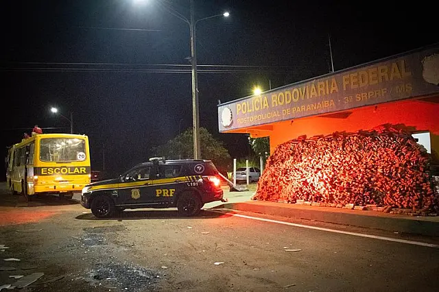 PRF apreende 2,7 toneladas de maconha em Paranaíba