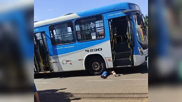 Pedestre morre atropelado por ônibus em Campo Grande