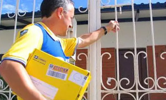 Greve dos funcionários dos Correios segue por tempo indeterminado