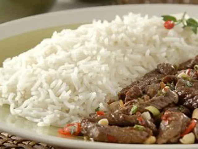 Arroz e carne responderam por quase 20% da inflação oficial em outubro