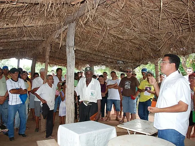 Prefeitura de Anastácio cadastra famílias sem moradia em áreas de risco