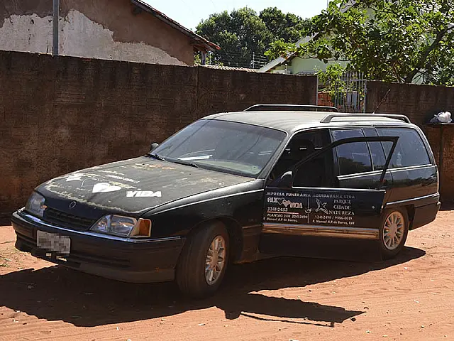 Homem encontra esposa morta no Bairro Serraria