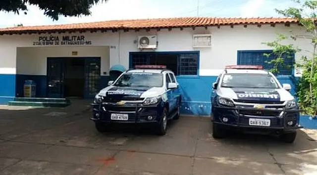 Motorista com carga de cigarros tenta subornar policiais e termina preso