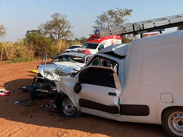 Homem morre em colisão frontal na 'Estrada do Taboco'