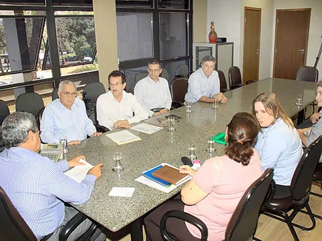 Reunião define ações para captação de recursos na área de saúde em Dourados