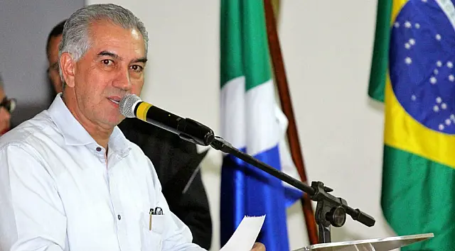 Em feira agropecuária, Reinaldo Azambuja destaca desafios logísticos e responsabilidade sanitária