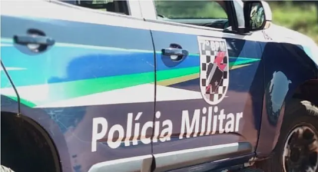 Após denúncia, PM fecha ponto de venda de drogas no bairro Alto