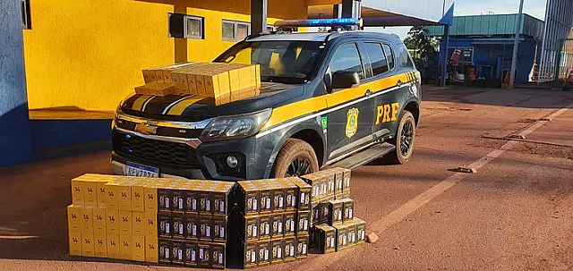 PRF apreende 340 celulares sem nota fiscal na BR-262 em Corumbá