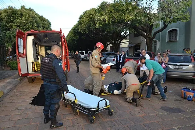 PM sofre acidente de moto e fica ferido durante perseguição em Aquidauana