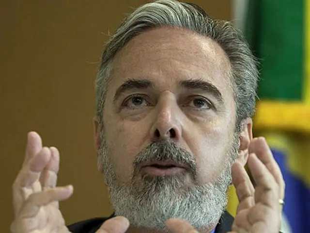 Concessão de passaportes a líderes evangélicos está dentro da lei, diz Itamaraty