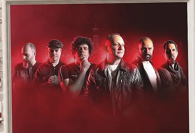 Banda V12 traz melhor do rock e músicas autorais para 10º Encontro de Relíquias de Aquidauana