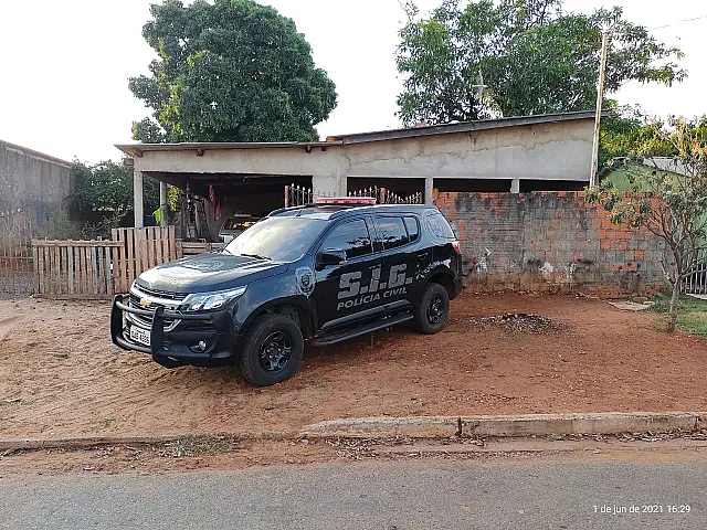 Polícia Civil prende mulher suspeita de tráfico e corrupção de menores em Jardim