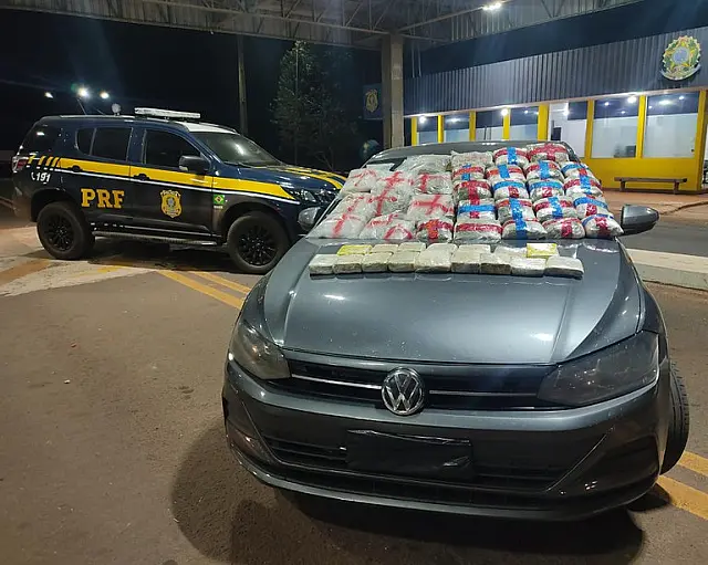 PRF apreende 7 kg de cocaína e 15 kg de skunk em Terenos