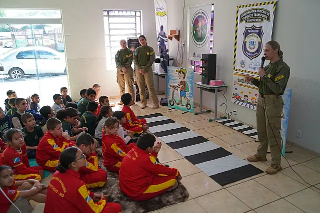 Anastácio promove ação educativa sobre trânsito com estudantes