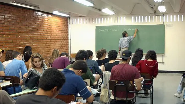 Concursos com editais abertos no Brasil somam 23.785 vagas